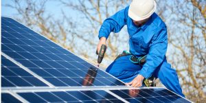 Installation Maintenance Panneaux Solaires Photovoltaïques à Saint-Julien-de-Coppel